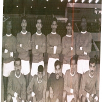 الفريق الاول بنادي النهضة ( البحرين حاليا ) في سبعينيات القرن العشرين