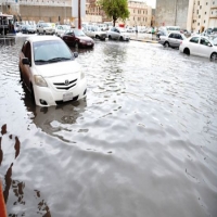 هطول الامطار تسبب في غرق الشوارع